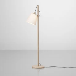 Muuto Pull Vloerlamp -Globen Meubilair Winkel p 19005 01 02 75d3d95cdd