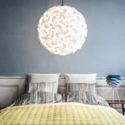 Umage Lora Lamp -Globen Meubilair Winkel p 23486 02 03 7826827126