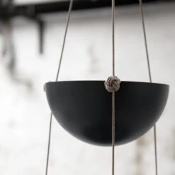 OYOY Pif Paf Puf Bloempot Hankend Donkergrijs -Globen Meubilair Winkel p 26974 02 03 97924c3366